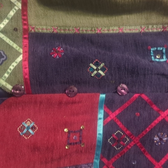 Vtg 90s patchwork Boho embellished Sage/ Fuschia/ button front boxy jacket sz M - Picture 8 of 13